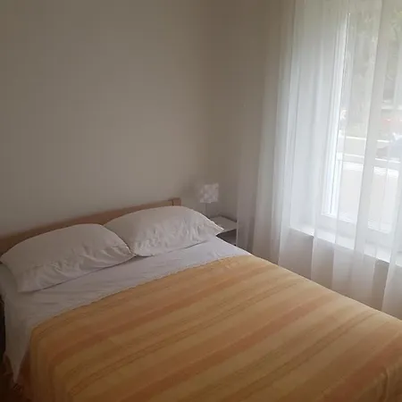 Appartement With A Parking Space - 15501 Zadar