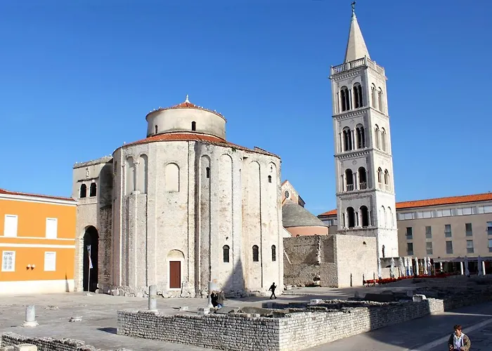 With A Parking Space - 15501 Appartement Zadar