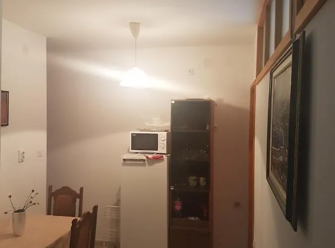 With A Parking Space - 15501