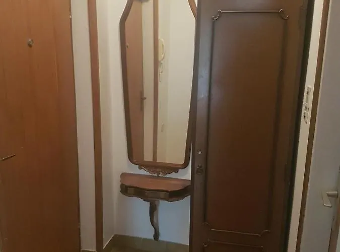 With A Parking Space - 15501 Zadar